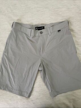Travis Mathew Men's Light Gray Shorts